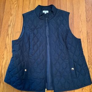 Croft&Barrow lightweight navy blue vest